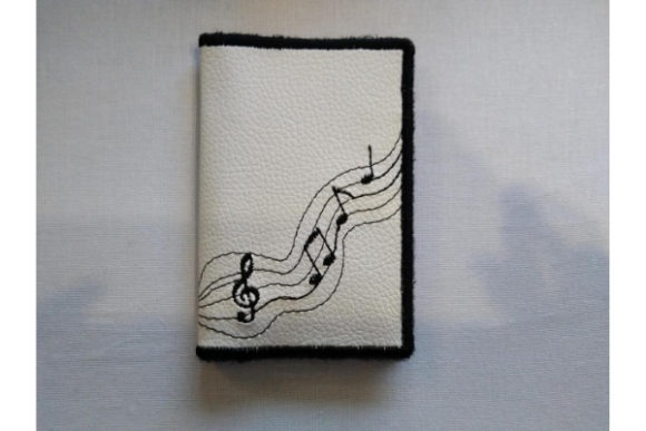 Card Case: A Designer’s Review for Personalized Gifts